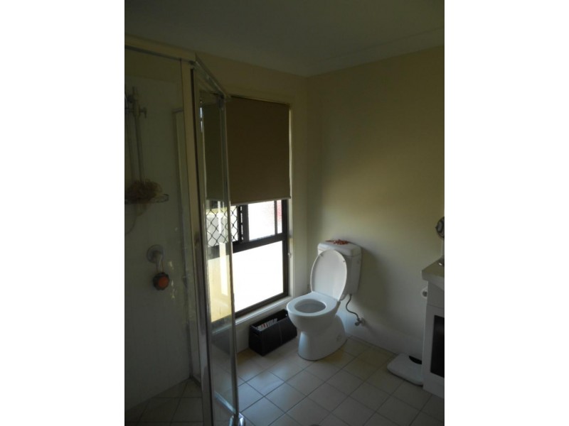 4 Sienna Pl, Redbank Plains QLD 4301