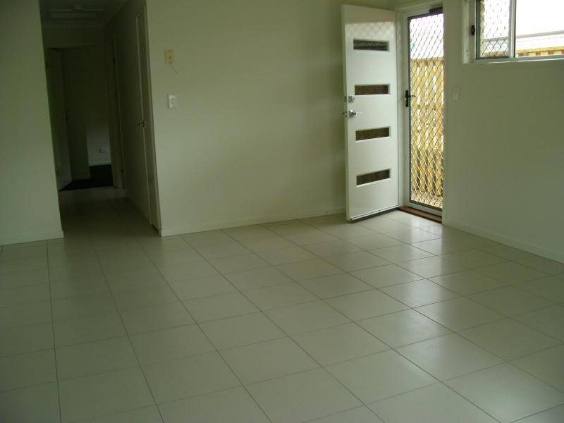 1/20 Lorikeet Pde, Dakabin QLD 4503