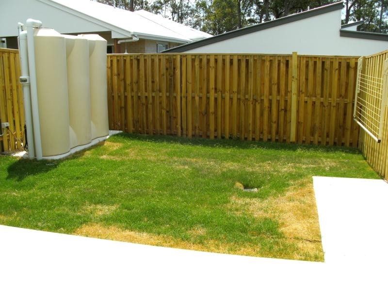 1/20 Lorikeet Pde, Dakabin QLD 4503