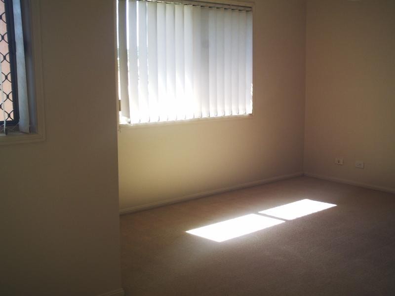 18 Mitchell Pl, Parkinson QLD 4115