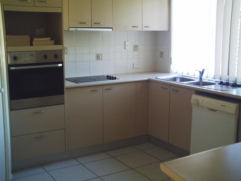 18 Mitchell Pl, Parkinson QLD 4115