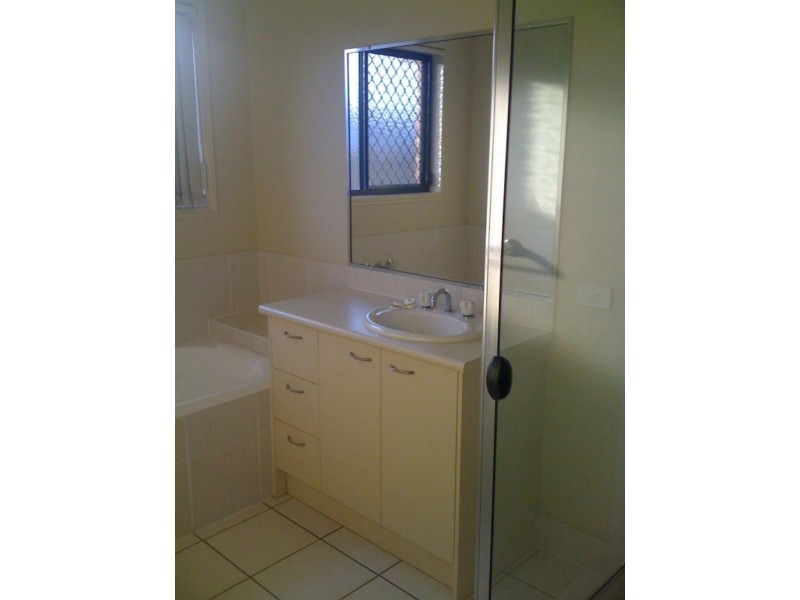 23 Mt D’Aguilar Cres, Algester QLD 4115