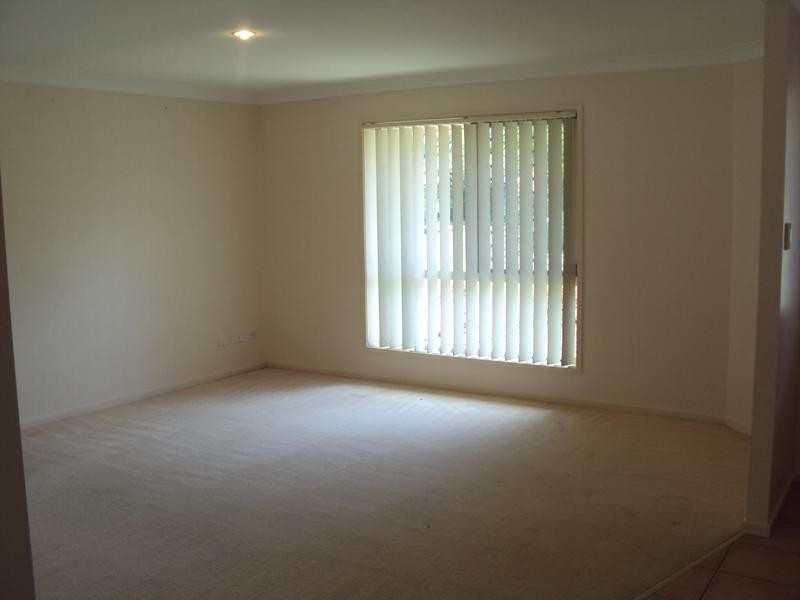 9 Jay Cres, Redland Bay QLD 4165