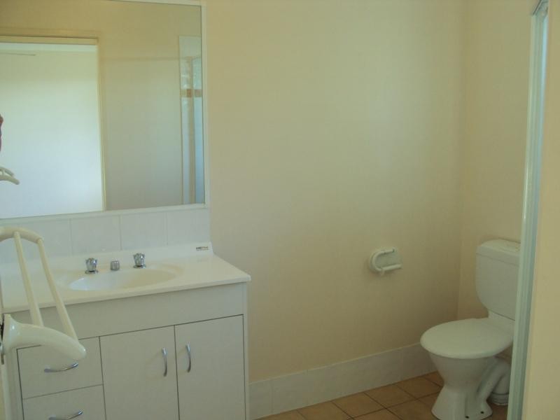 9 Jay Cres, Redland Bay QLD 4165