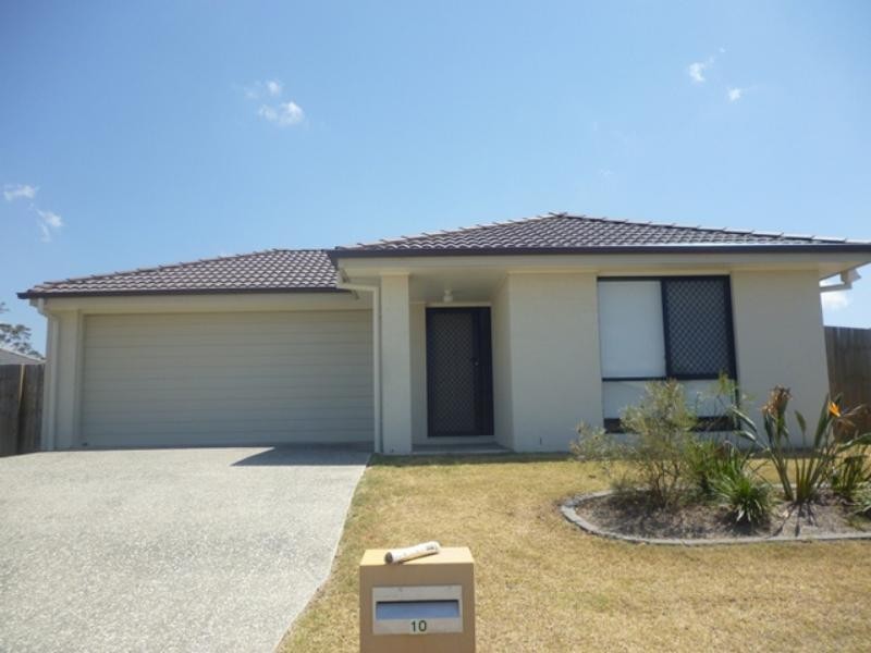 10 Israel Folau St, Goodna QLD 4300