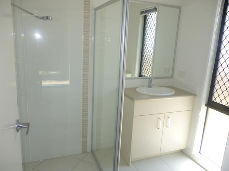 10 Israel Folau St, Goodna QLD 4300
