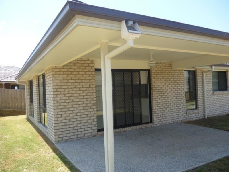 10 Israel Folau St, Goodna QLD 4300