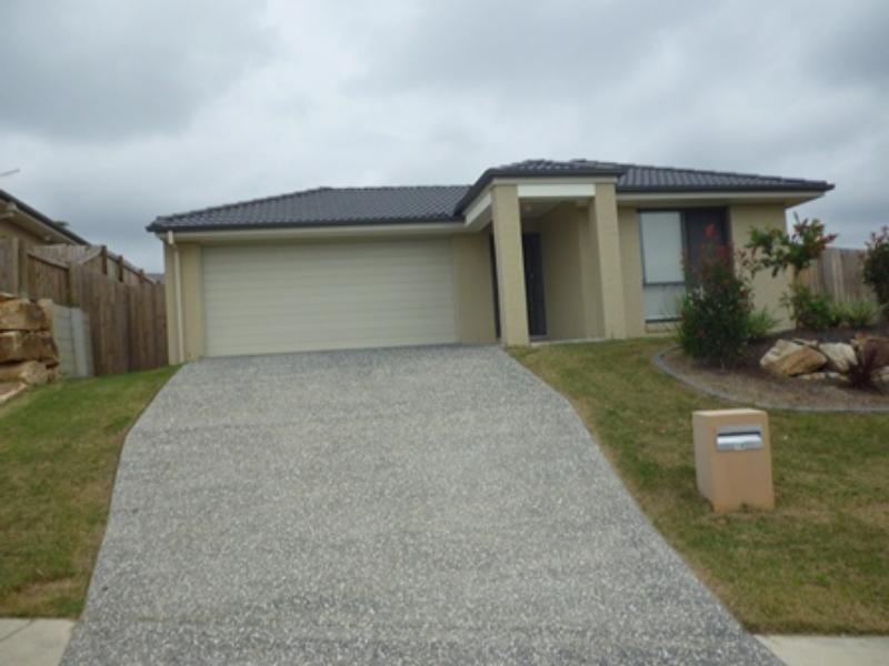 18 Israel Folau St, Goodna QLD 4300