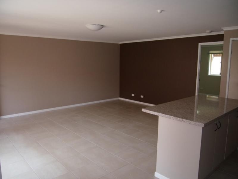 11/191 Warwick  Rd, Ipswich QLD 4305