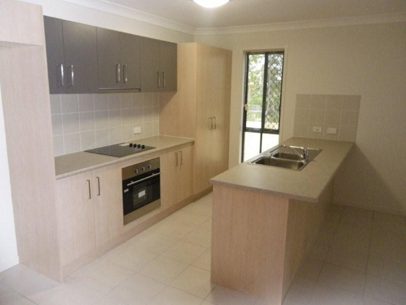 8 Shepherd St, Brighton QLD 4017