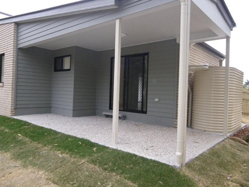 8 Shepherd St, Brighton QLD 4017