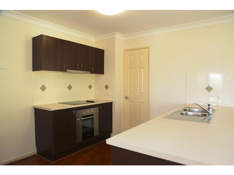 24 Rasmussen Cres, Redbank Plains QLD 4301