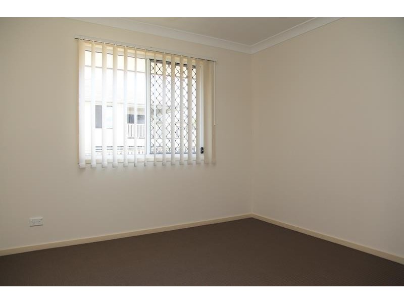 24 Rasmussen Cres, Redbank Plains QLD 4301