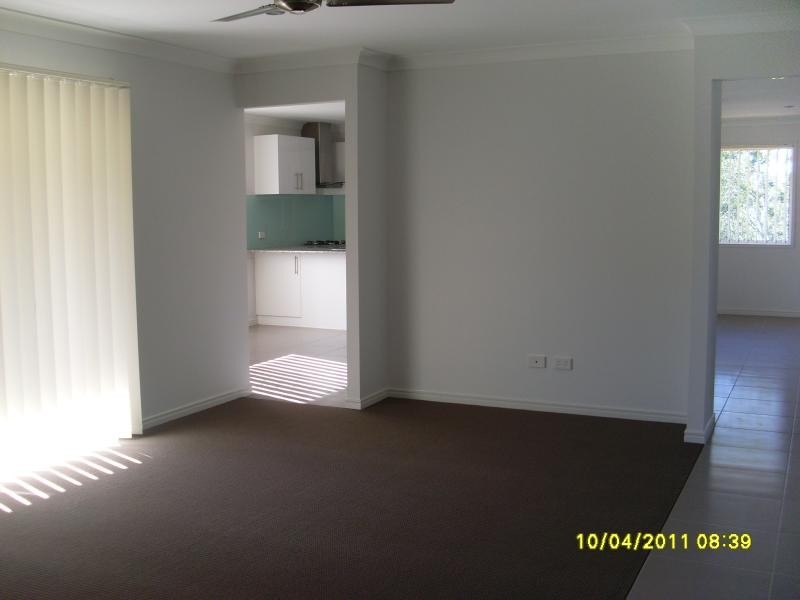 6 Trevor St, Bellbird Park QLD 4300