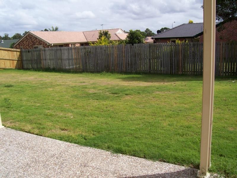 12 Elcock  Ave, Crestmead QLD 4132