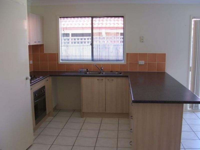 6 Ridgevale St, Victoria Point QLD 4165