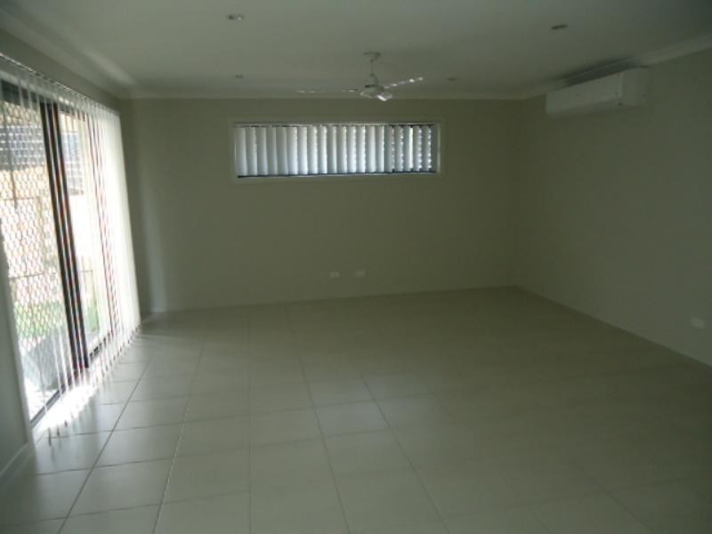 19 Burdekin  Cct, Warner QLD 4500