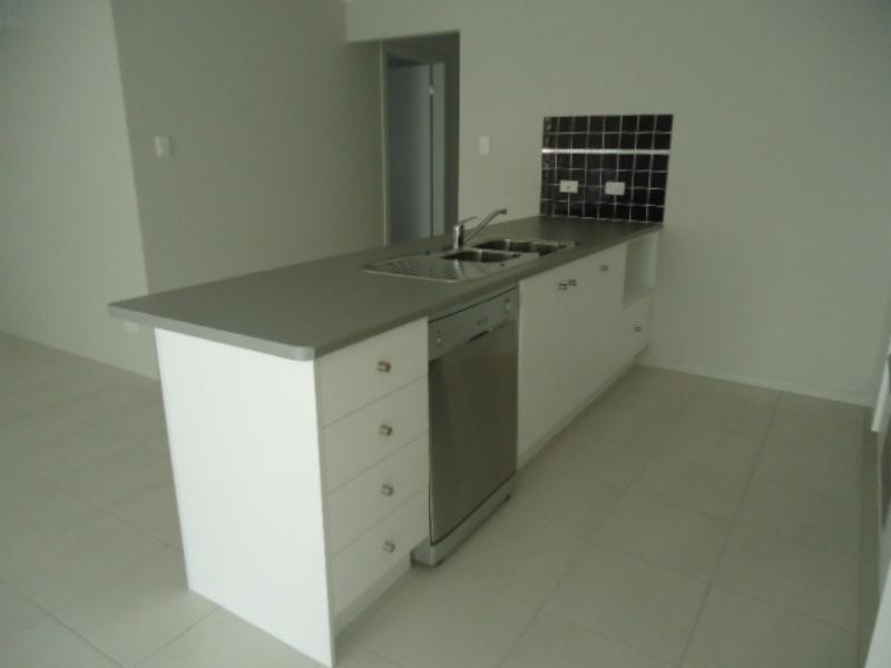 19 Burdekin  Cct, Warner QLD 4500