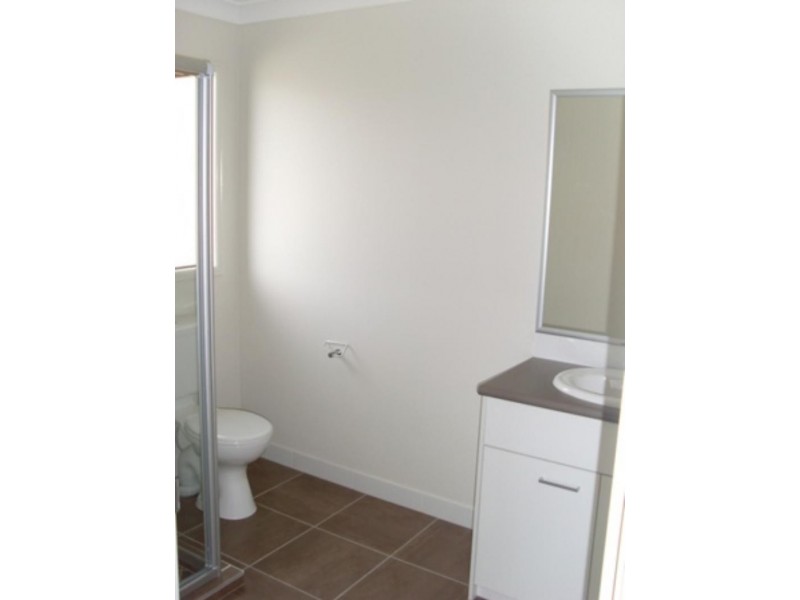 7 HEUER St, Goodna QLD 4300