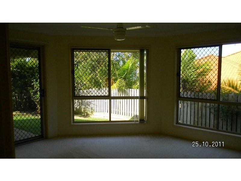 10 Fernwood Ct, Victoria Point QLD 4165