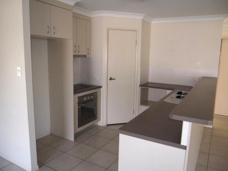 12 Webb Rd, Loganlea QLD 4131