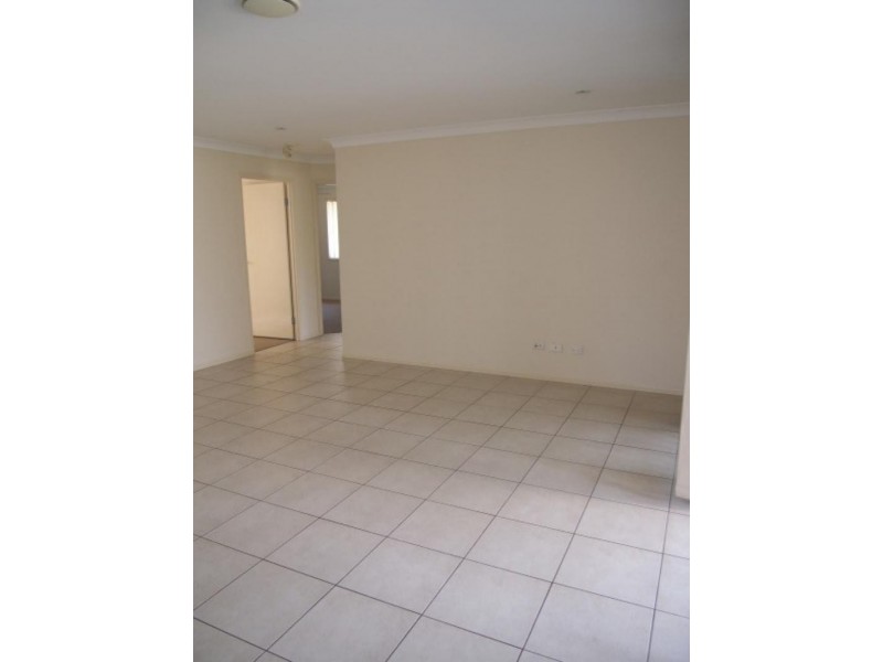 12 Webb Rd, Loganlea QLD 4131
