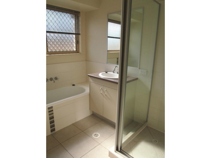 12 Webb Rd, Loganlea QLD 4131