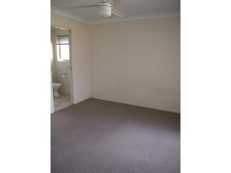 12 Webb Rd, Loganlea QLD 4131