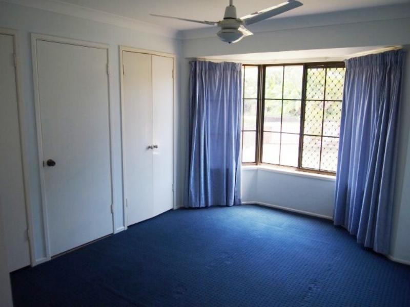 12  Frangipani Ct, Kallangur QLD 4503