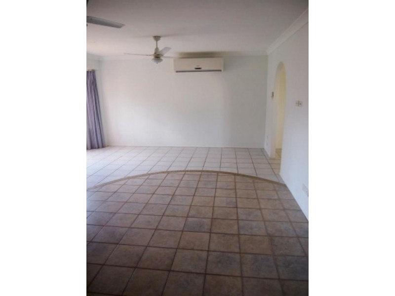 12  Frangipani Ct, Kallangur QLD 4503