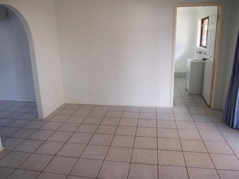 12  Frangipani Ct, Kallangur QLD 4503