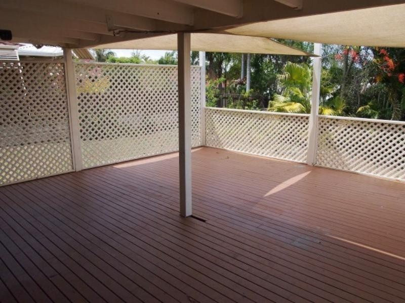 12  Frangipani Ct, Kallangur QLD 4503