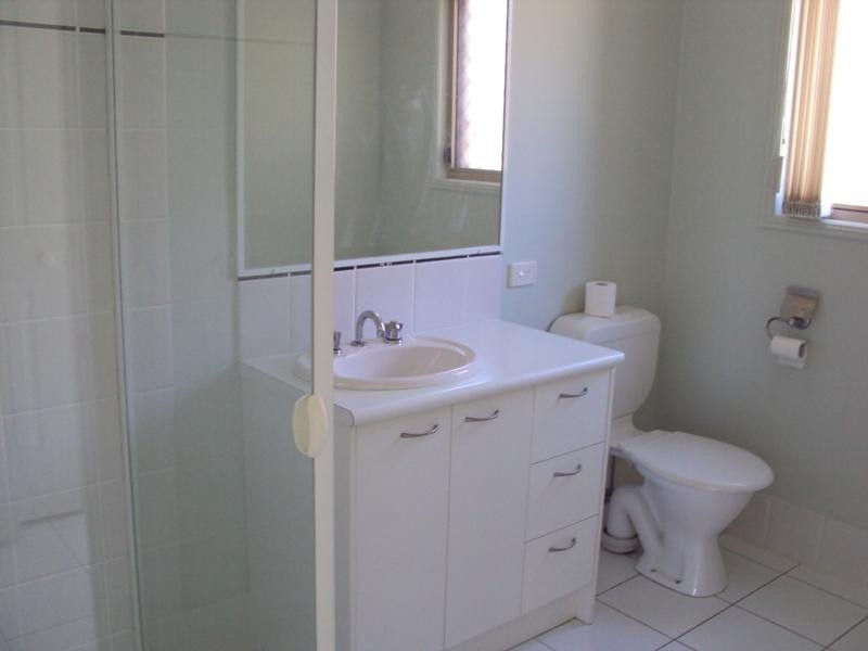 18 Burkett Cres, Victoria Point QLD 4165