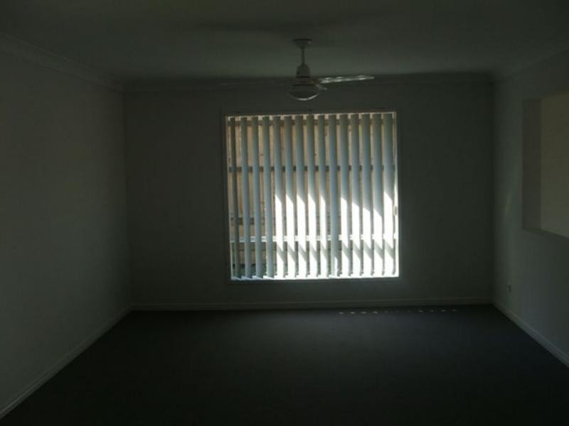 19 Zuleikha Dr, Underwood QLD 4119