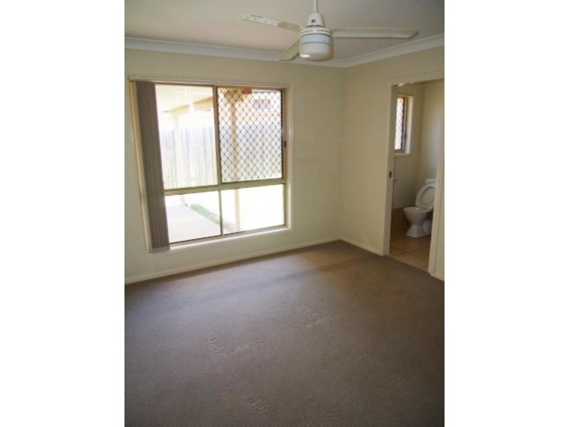 15a Carramar  St, Loganlea QLD 4131