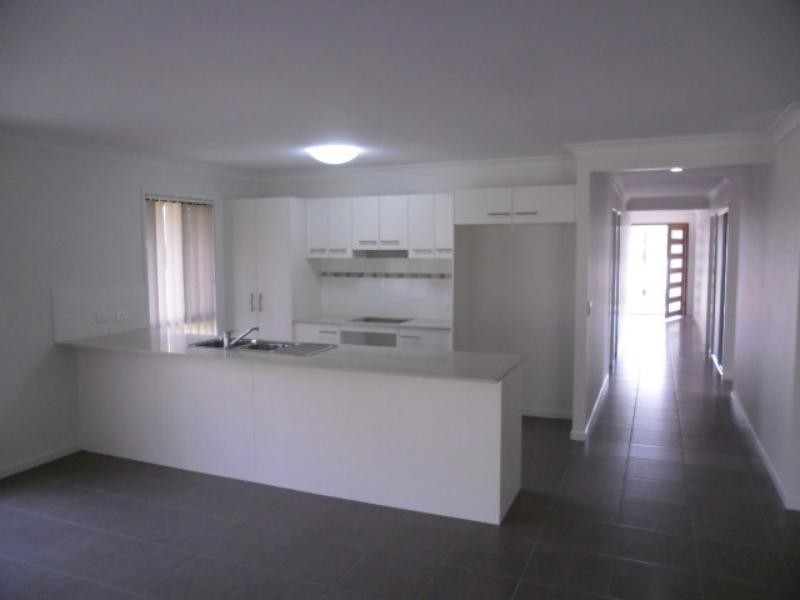 11 Myrtle Pl, Mount Cotton QLD 4165