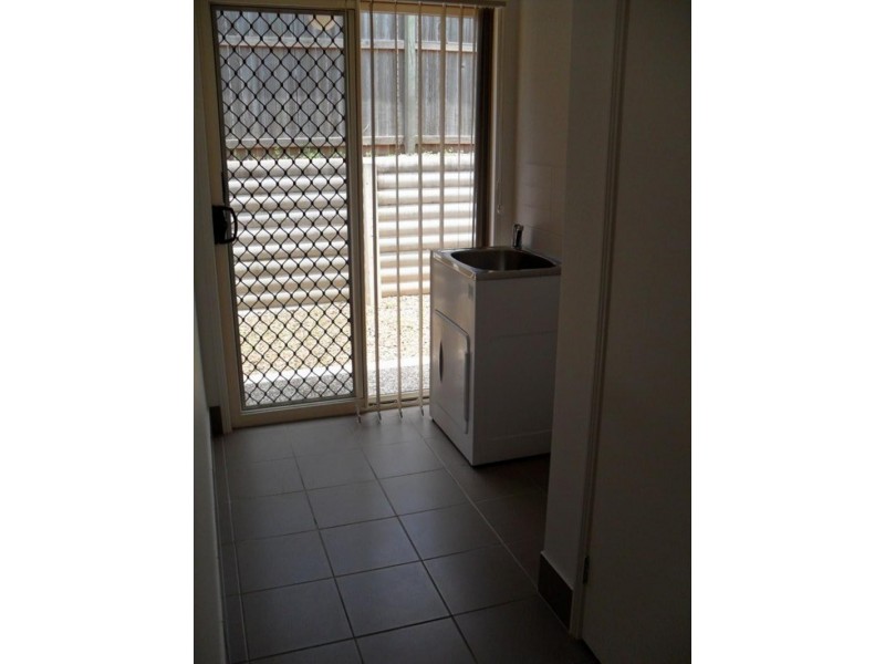 3 Fiddlewood  St, Victoria Point QLD 4165