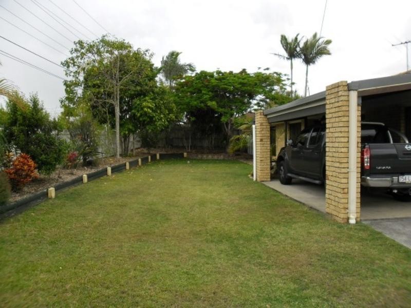 2 Stormbridge Ct, Daisy Hill QLD 4127