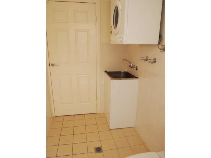 1/14-18 Little Norman St, Southport QLD 4215