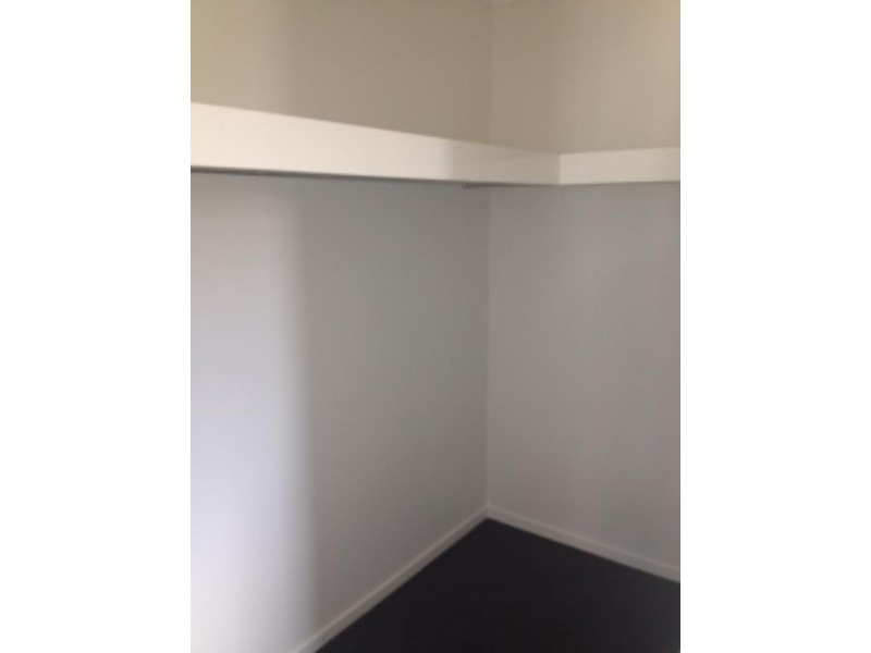 10 Erbin  Lane, Augustine Heights QLD 4300