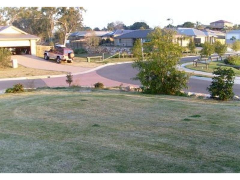 10 Wandera Ct, Redbank Plains QLD 4301