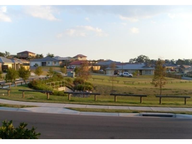 10 Wandera Ct, Redbank Plains QLD 4301