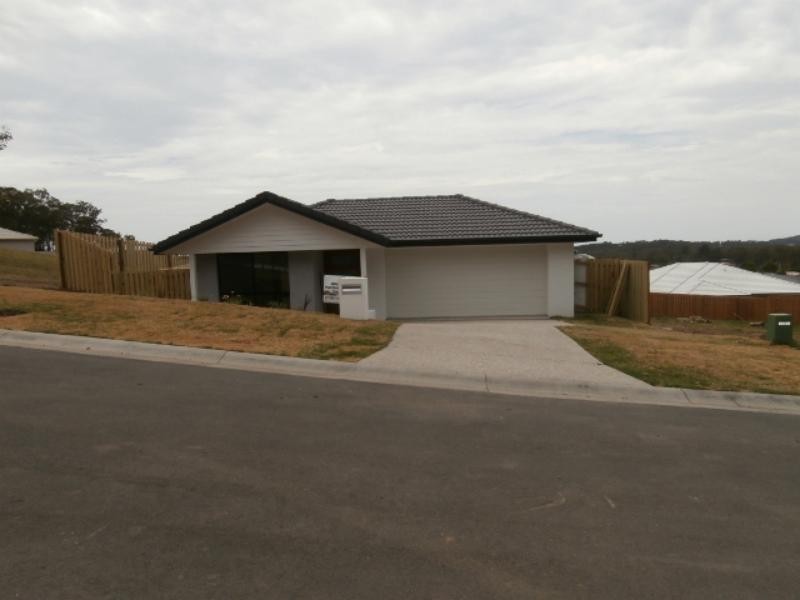 38  Summit Pde, Bahrs Scrub QLD 4207