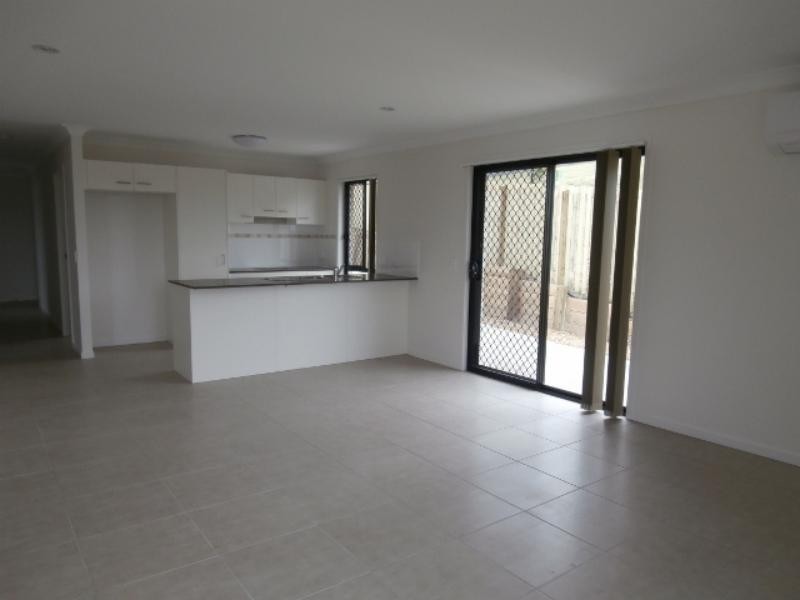 38  Summit Pde, Bahrs Scrub QLD 4207