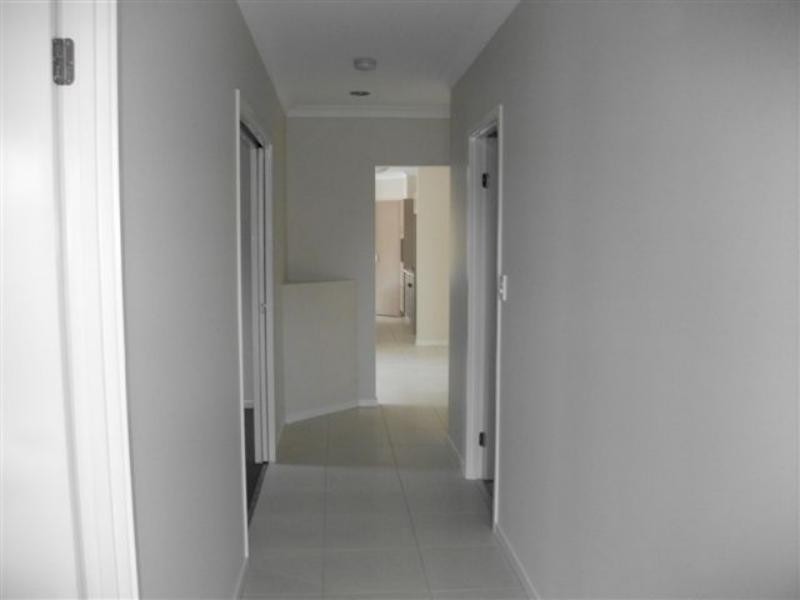 128A Barbarella St, Springwood QLD 4127