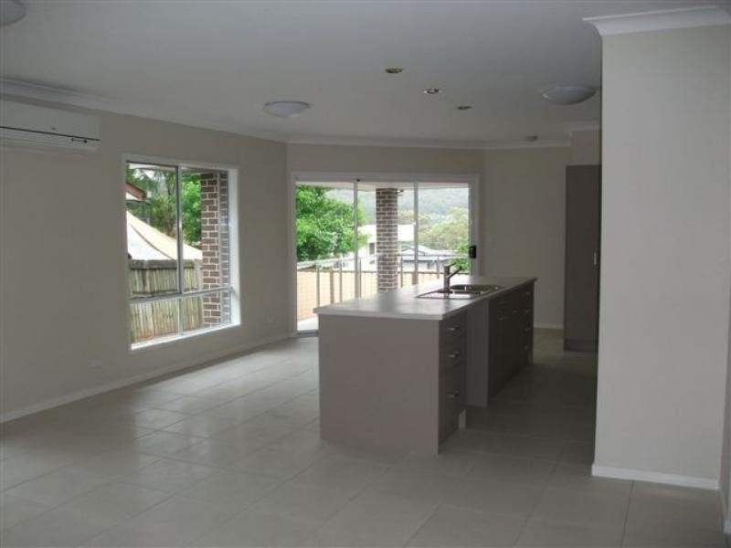 128A Barbarella St, Springwood QLD 4127