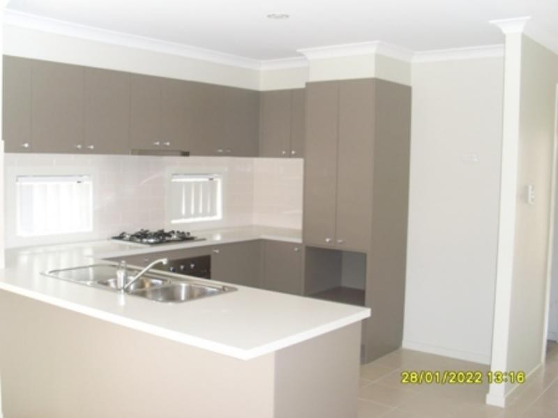 18 Scott  Way, Redbank Plains QLD 4301