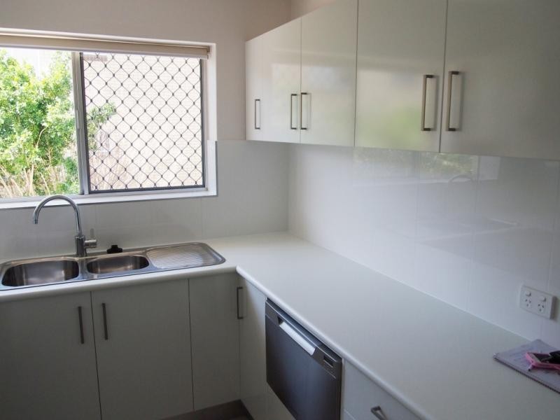 4/8 Alma  Rd, Clayfield QLD 4011