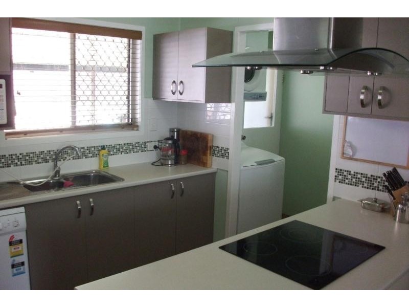 16 Orionis  St, Kingston QLD 4114