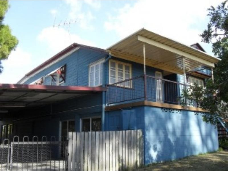 36 Rossiter St, Morningside QLD 4170